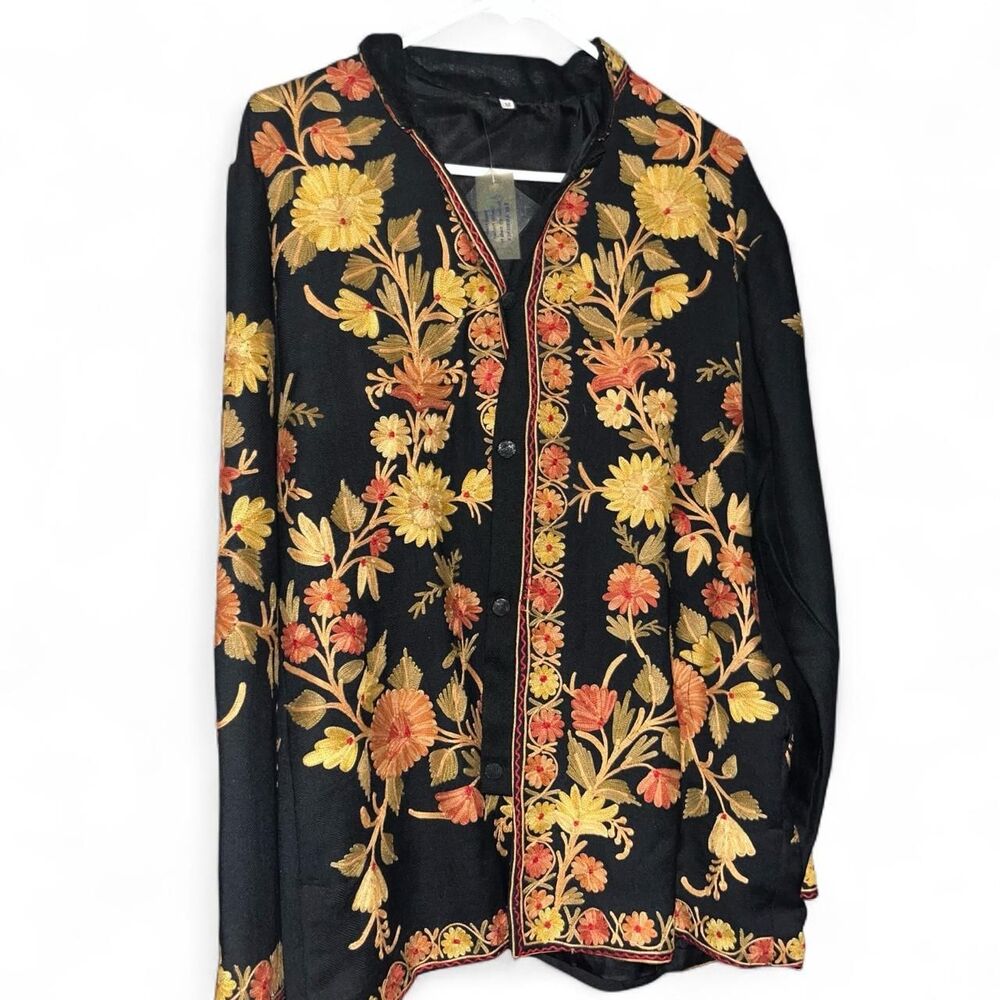 Women’s Black and Multicolor Detailed Embroidered Floral Lightweight Jacket SZ M